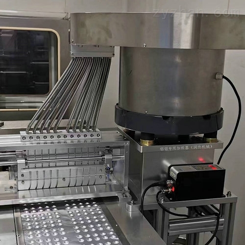 泡罩包裝自動加料器.jpg